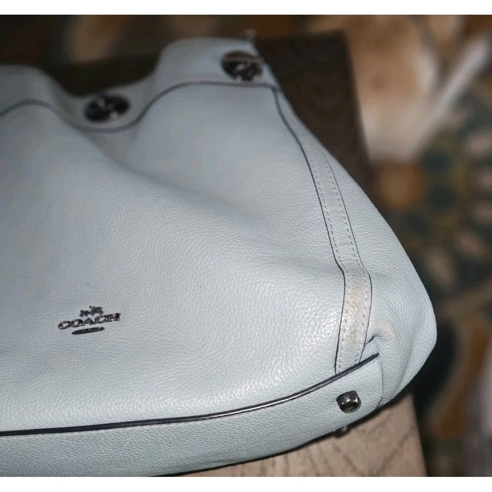 Coach Eddie Gorgeous Pebbled Leather Turnlock Lt. Light Blue 3 Compartments